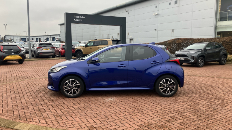 Toyota Yaris 1.5 Hybrid Design 5dr CVT Hybrid Hatchback